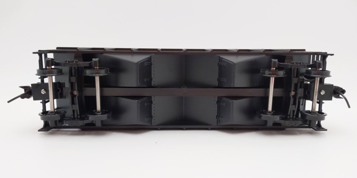 Weaver U1026 O Scale Berwind 2-Bay Ribbed Coal Car #4057 (2-Rail) LN/Box
