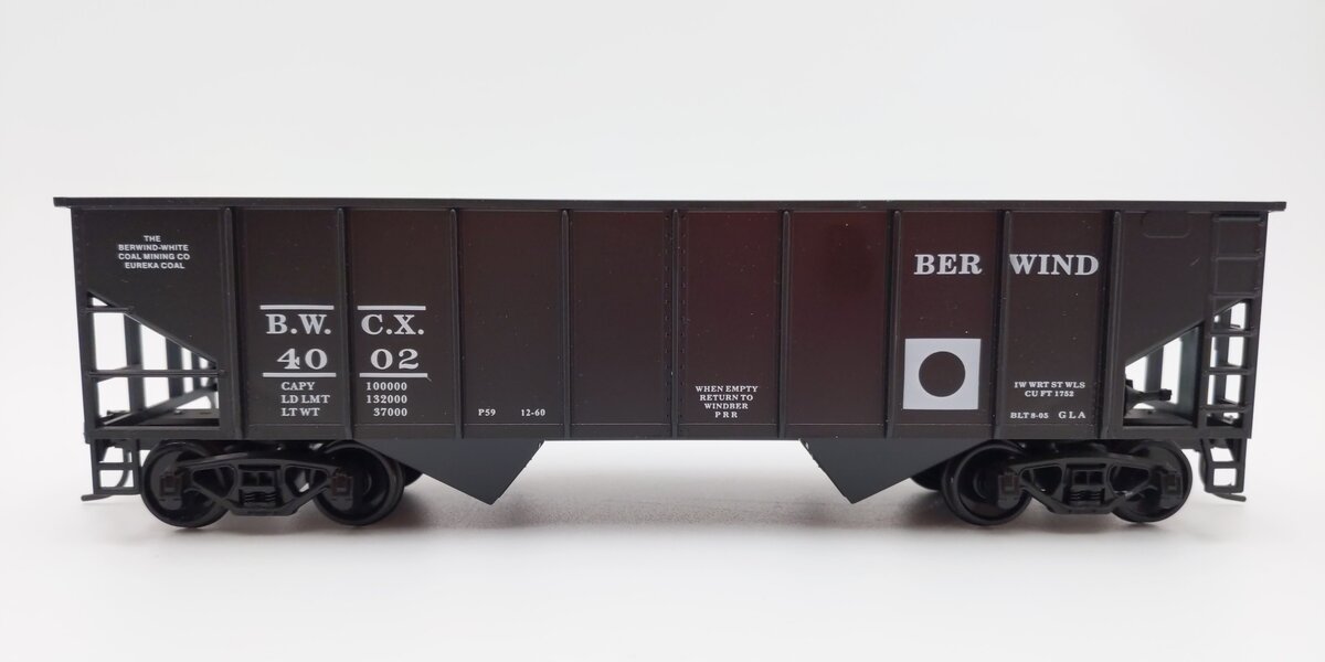 Weaver U1026 O Scale Berwind 2-Bay Ribbed Coal Car #4002 (2-Rail) LN/Box