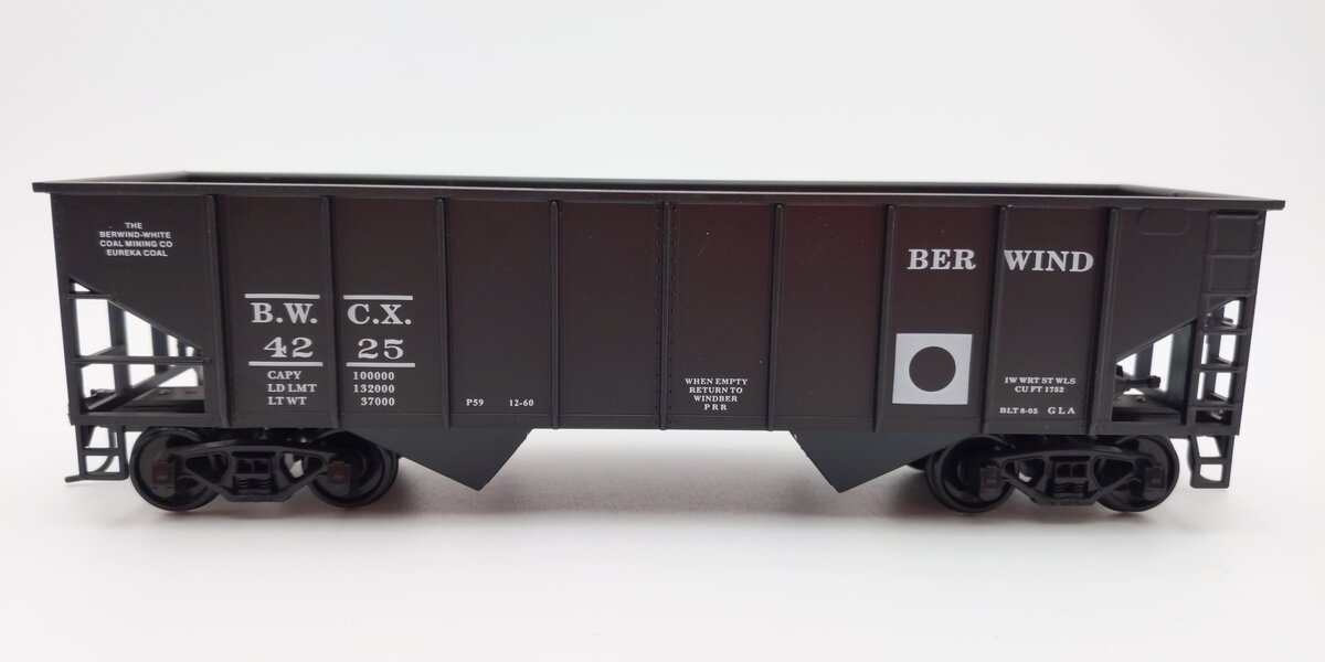 Weaver U1026 O Scale Berwind 2-Bay Ribbed Coal Car #4225 (2-Rail) EX/Box