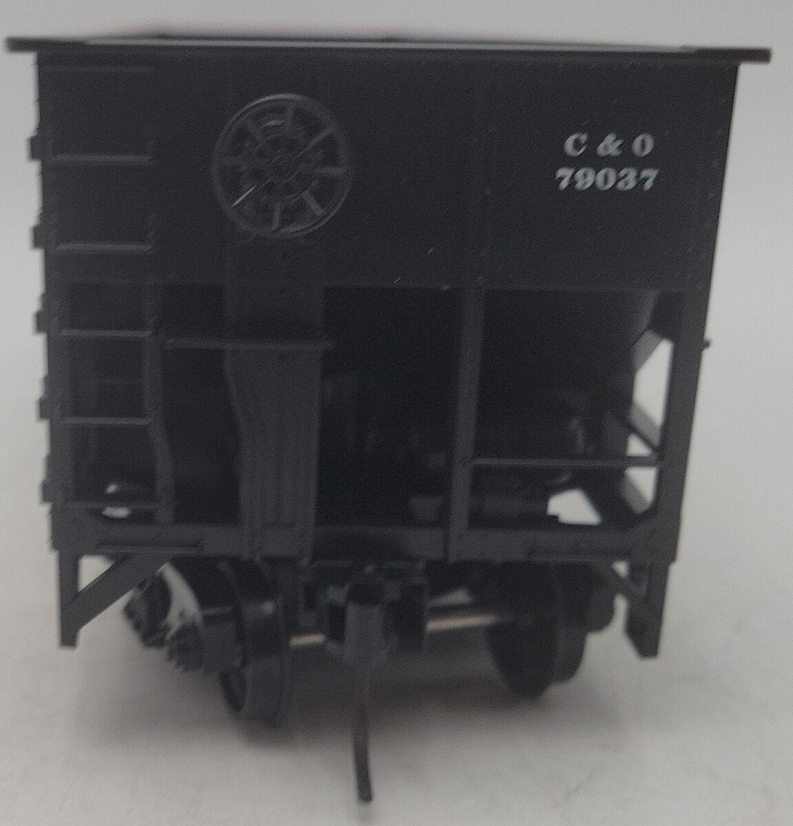 Weaver U3810 O Scale Chesapeake & Ohio Hopper Car #79037 - 2 Rail EX/Box