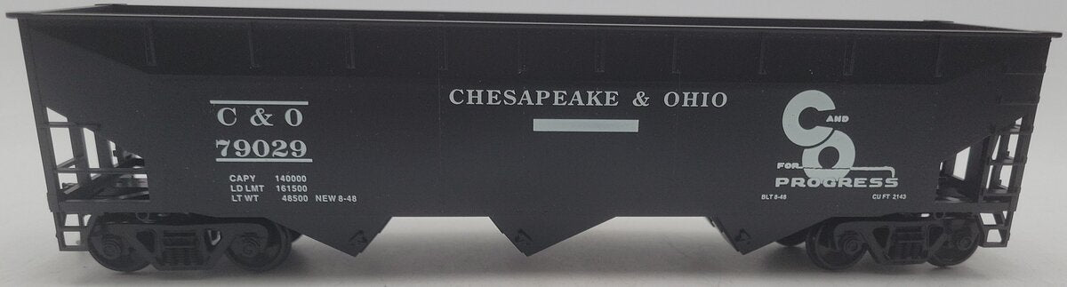 Weaver U3810 O Scale Chesapeake & Ohio Hopper Car #79029 - 2 Rail EX/Box
