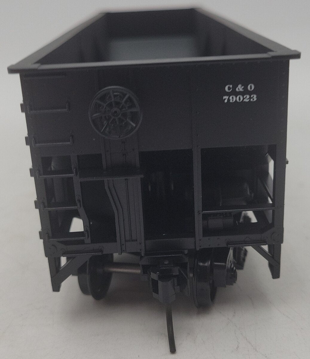 Weaver U3810 O Scale Chesapeake & Ohio Hopper Car #79023 (2-Rail) EX/Box