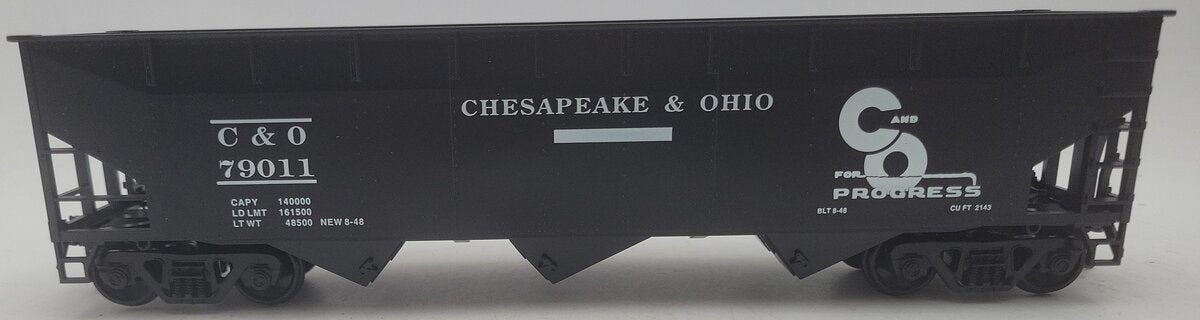 Weaver U3810 O Scale Chesapeake & Ohio Hopper Car #79011 (2-Rail) EX/Box