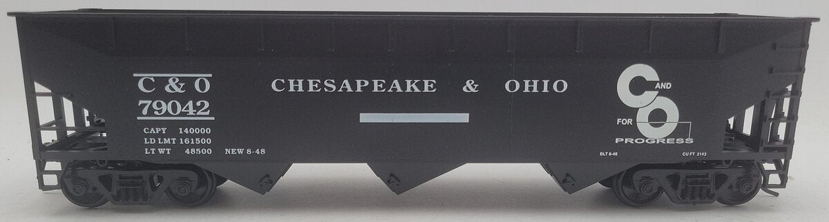 Weaver U3810 O Scale Chesapeake & Ohio Hopper Car #79042 - 2 Rail EX/Box