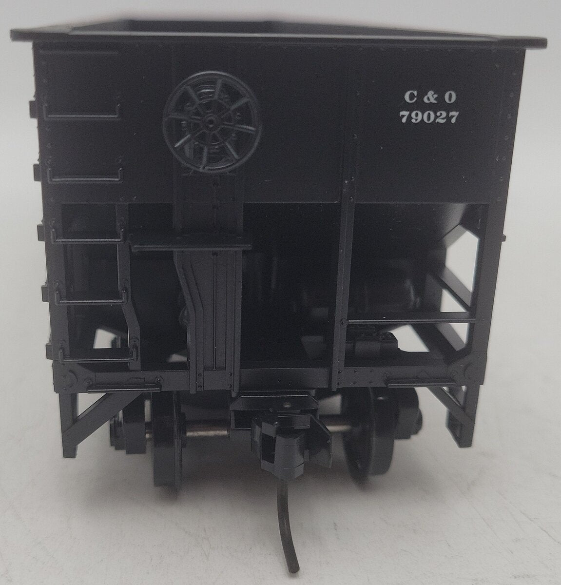 Weaver U3810 O Scale Chesapeake & Ohio Hopper Car #79027 (2 Rail) EX/Box