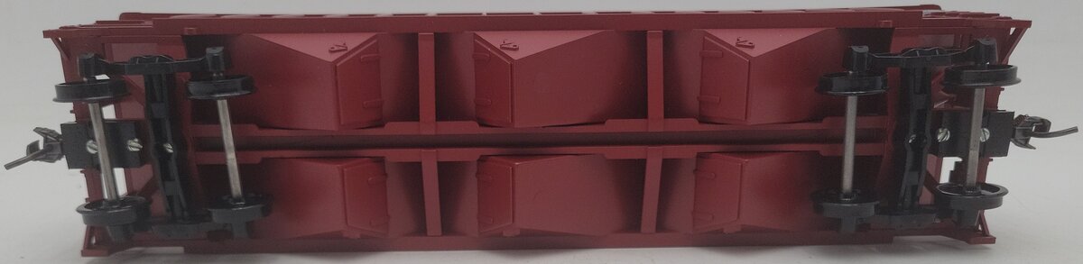 Weaver 4029 O Gauge Western Maryland 3 Bay Hopper Car #80212 ( 2-Rail) EX/Box