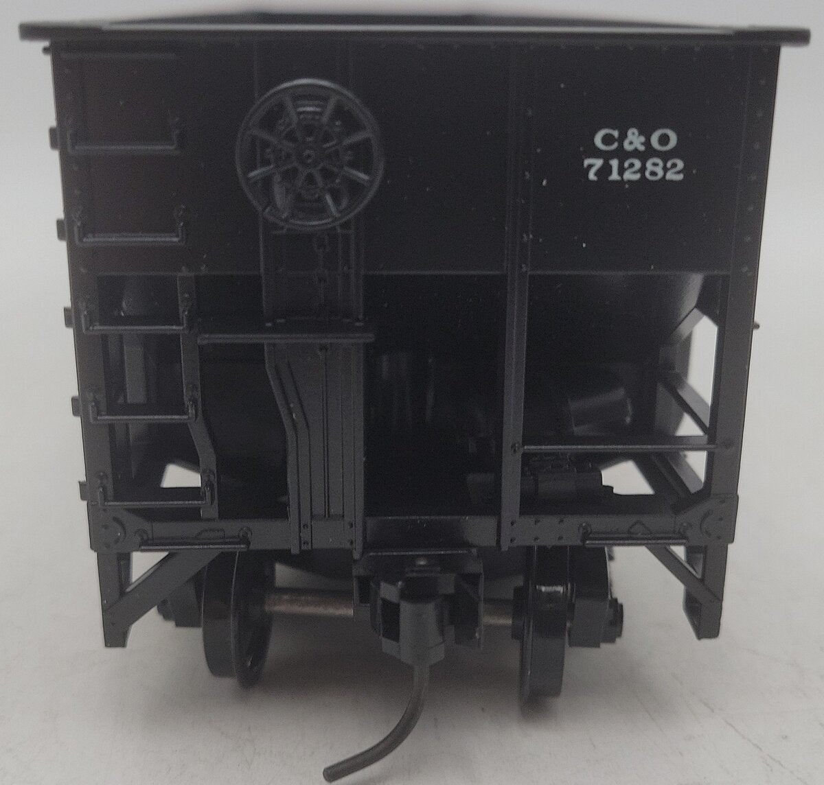 Weaver U2217 O Scale Chesapeake & Ohio Hopper Car #71282 (2-Rail) EX/Box