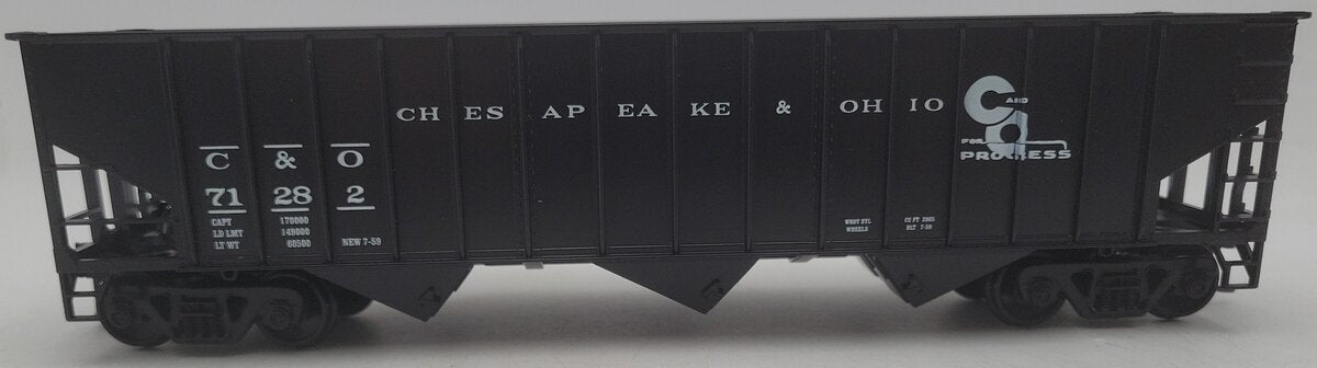 Weaver U2217 O Scale Chesapeake & Ohio Hopper Car #71282 (2-Rail) EX/Box