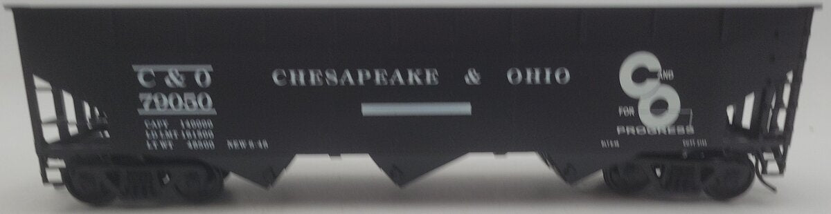 Weaver U3810 O Scale Chesapeake & Ohio Hopper Car #79050 - 2 Rail EX/Box