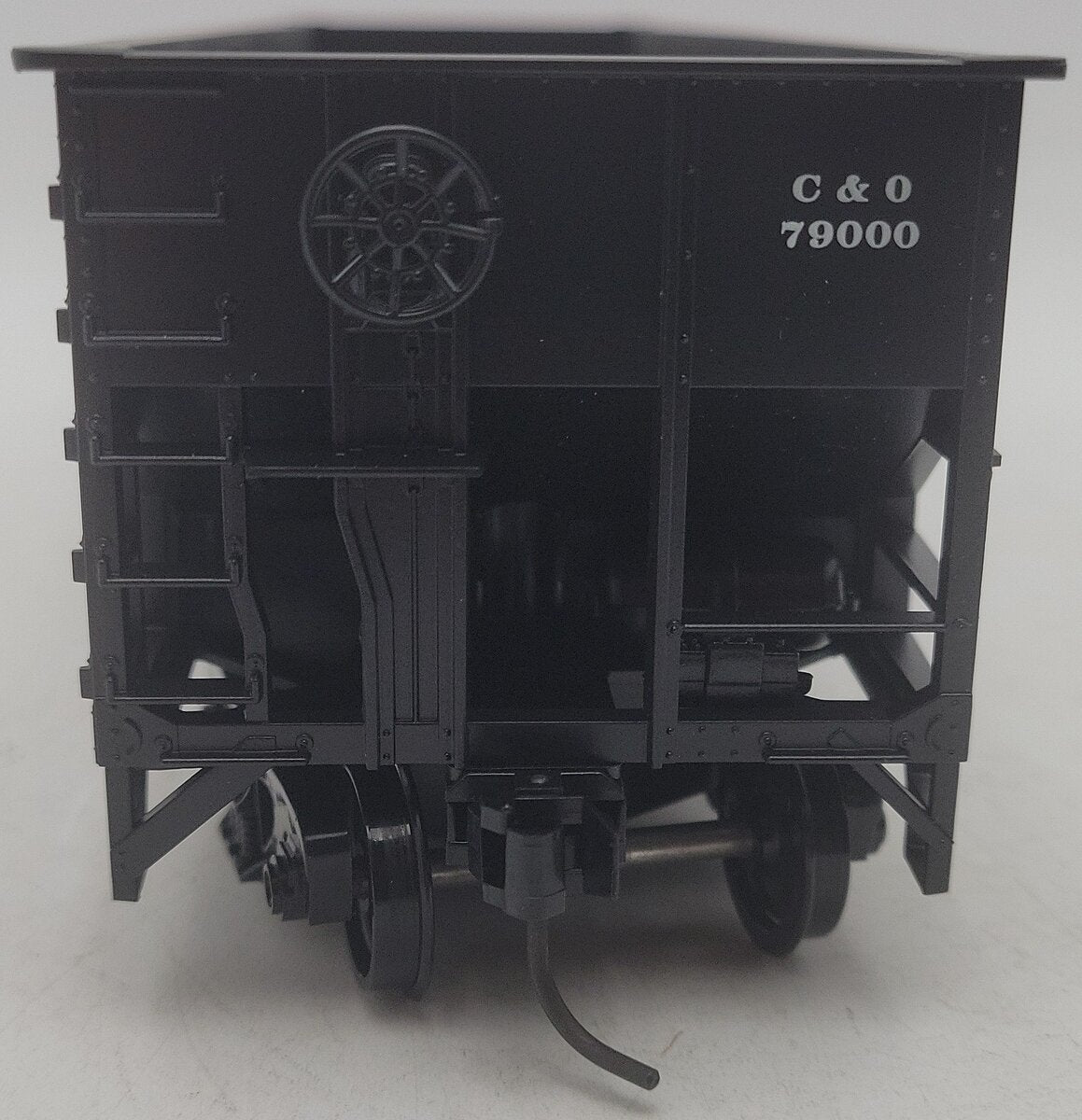 Weaver U3810 O Scale Chesapeake & Ohio Hopper Car #79025 (2-Rail) EX/Box