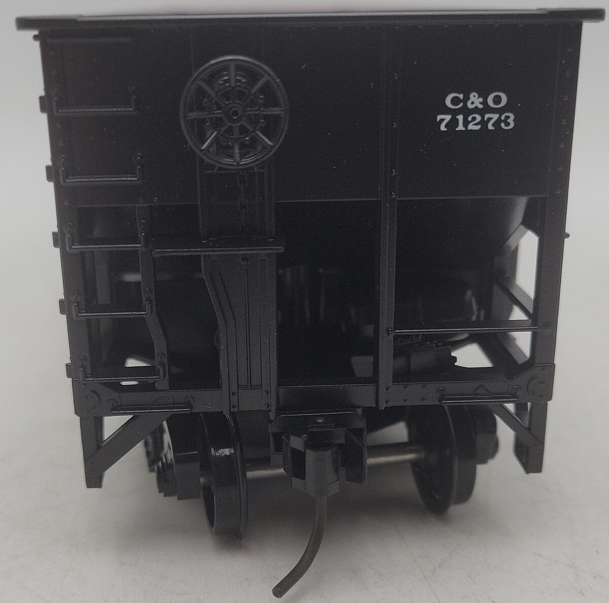 Weaver U2217 O Scale Chesapeake & Ohio Hopper Car #71273 (2 Rail) EX/Box