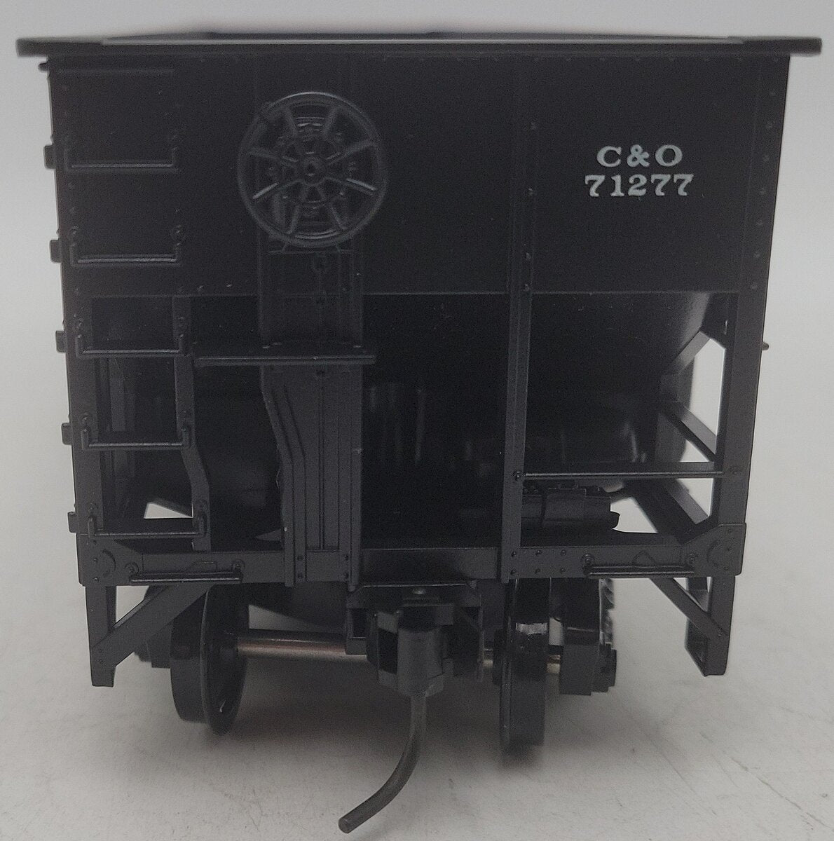 Weaver U2217 O Scale Chesapeake & Ohio Hopper Car #71277 (2-Rail) EX/Box
