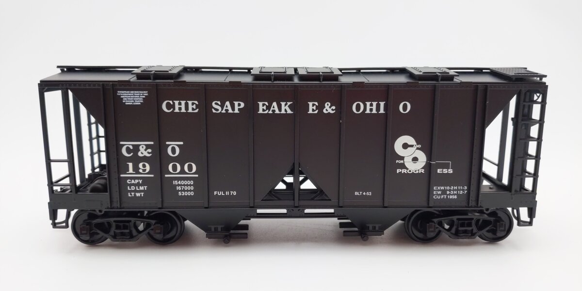 Weaver U19001S O Scale Chesapeake & Ohio AC-2 Covered Hopper #1900 (2-Rail) EX/Box