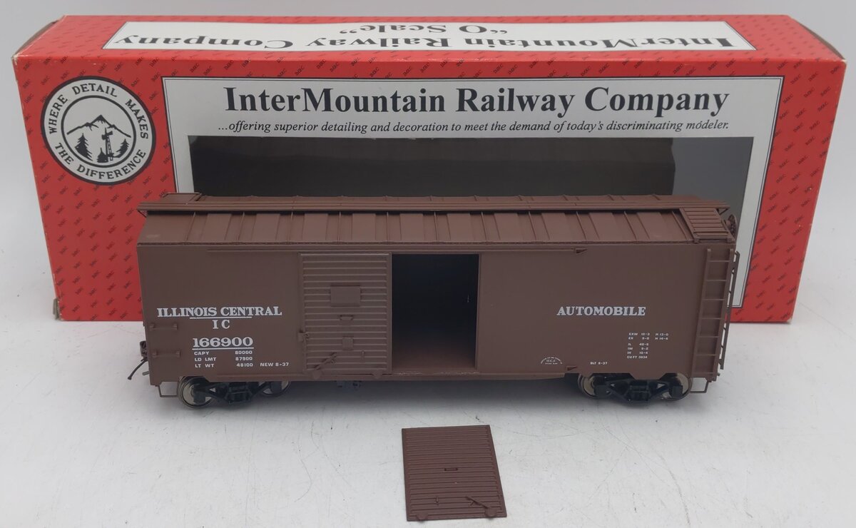 InterMountain 25213S-04 O Gauge Illinois Central 2-Rail Boxcar #166900 VG/Box