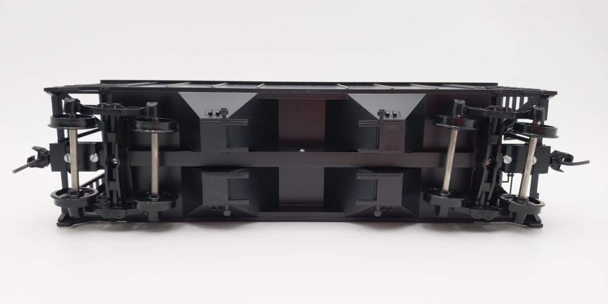 Weaver O Scale Chesapeake & Ohio PS-2 Covered Hopper #1205 (2-Rail) LN/Box