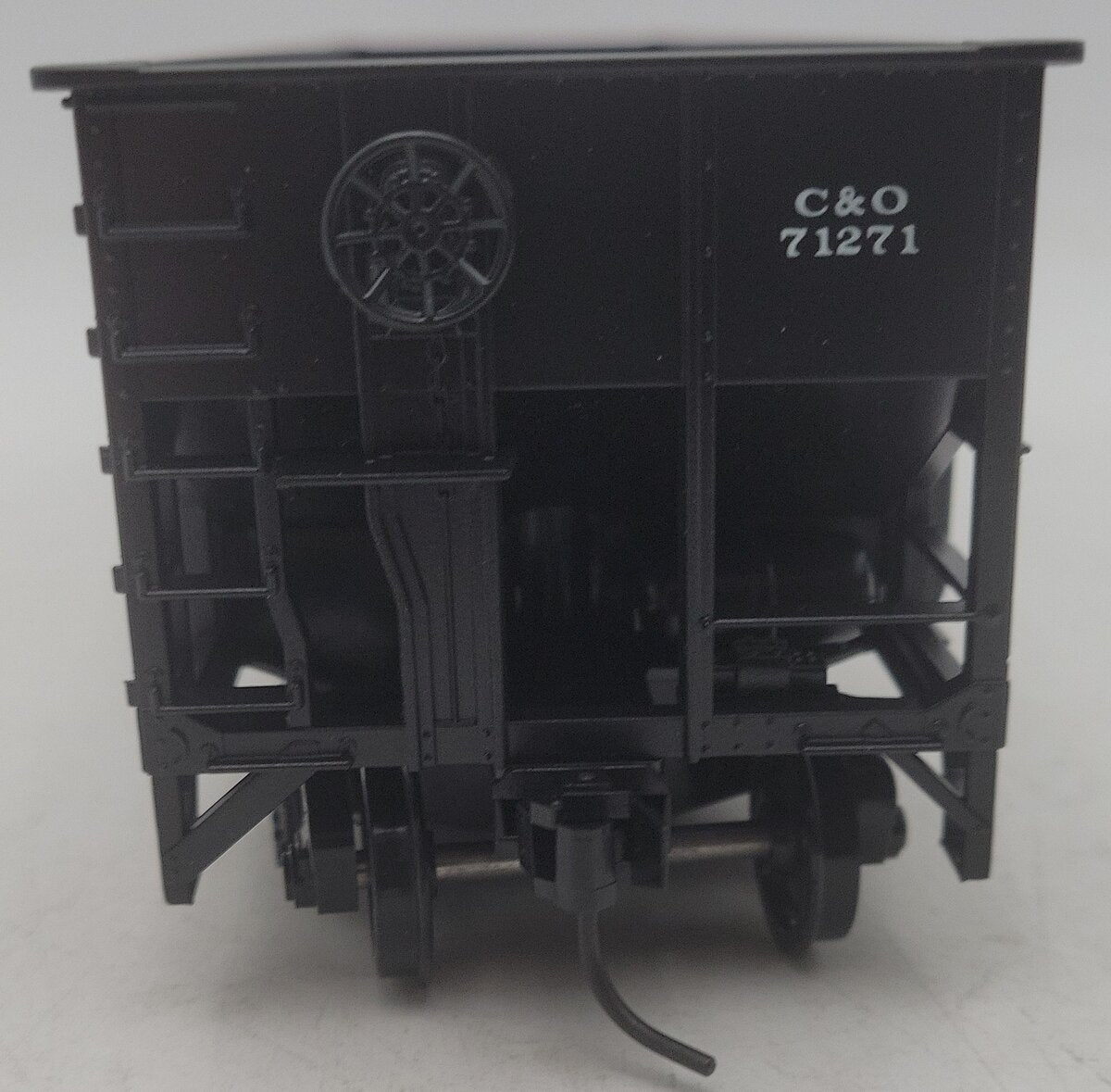 Weaver U2217 O Scale Chesapeake & Ohio Hopper Car #71271 (2-Rail) EX/Box