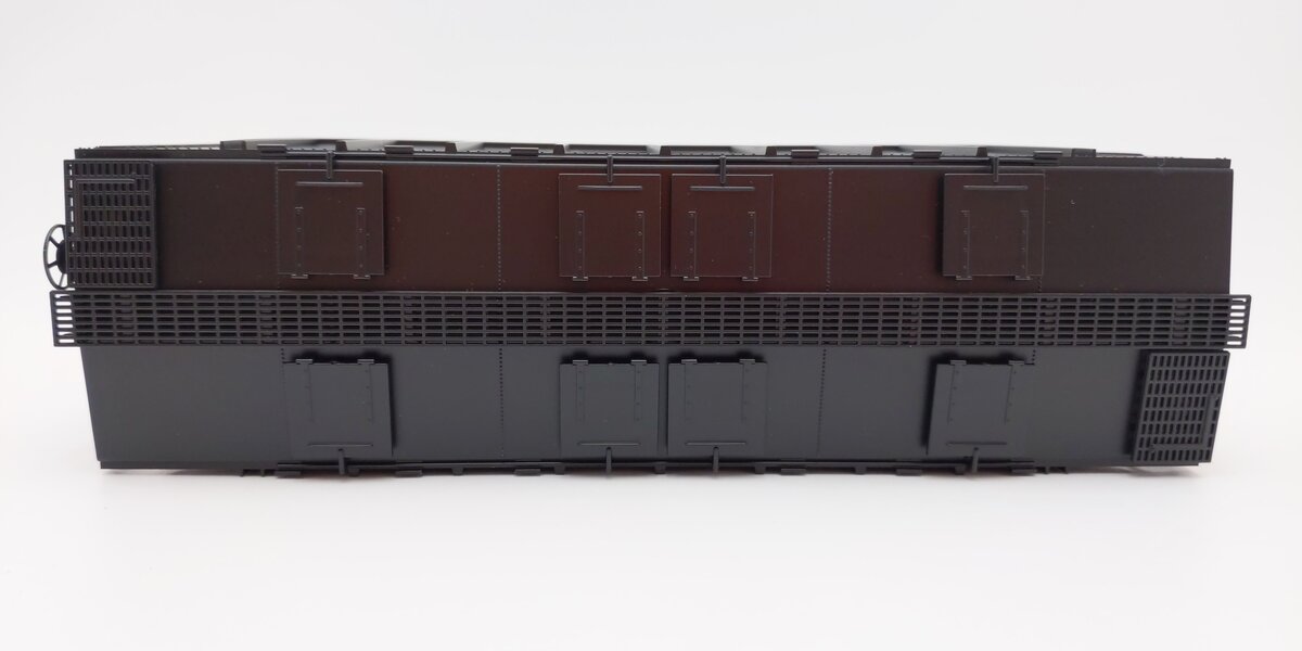Weaver U19001S O Scale Chesapeake & Ohio AC-2 Covered Hopper #1925 (2-Rail) EX/Box