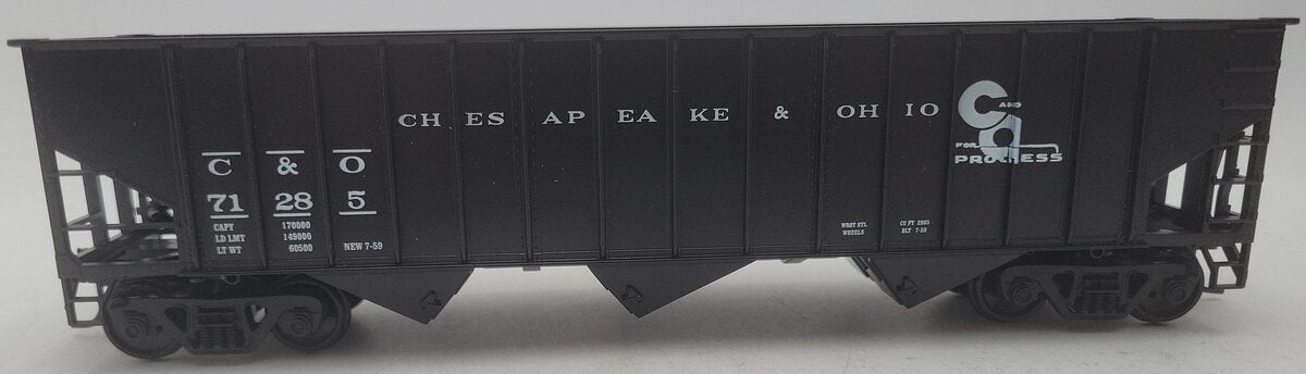 Weaver U2217 O Scale Chesapeake & Ohio Hopper Car #71285 (2-Rail) EX/Box