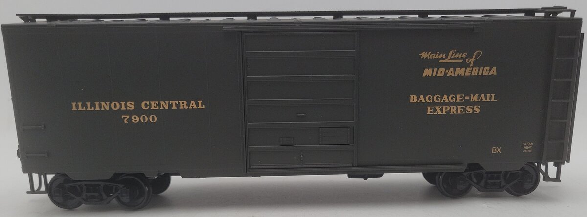 Weaver O Gauge Illinois Central 2-Rail Boxcar #7900 EX/Box
