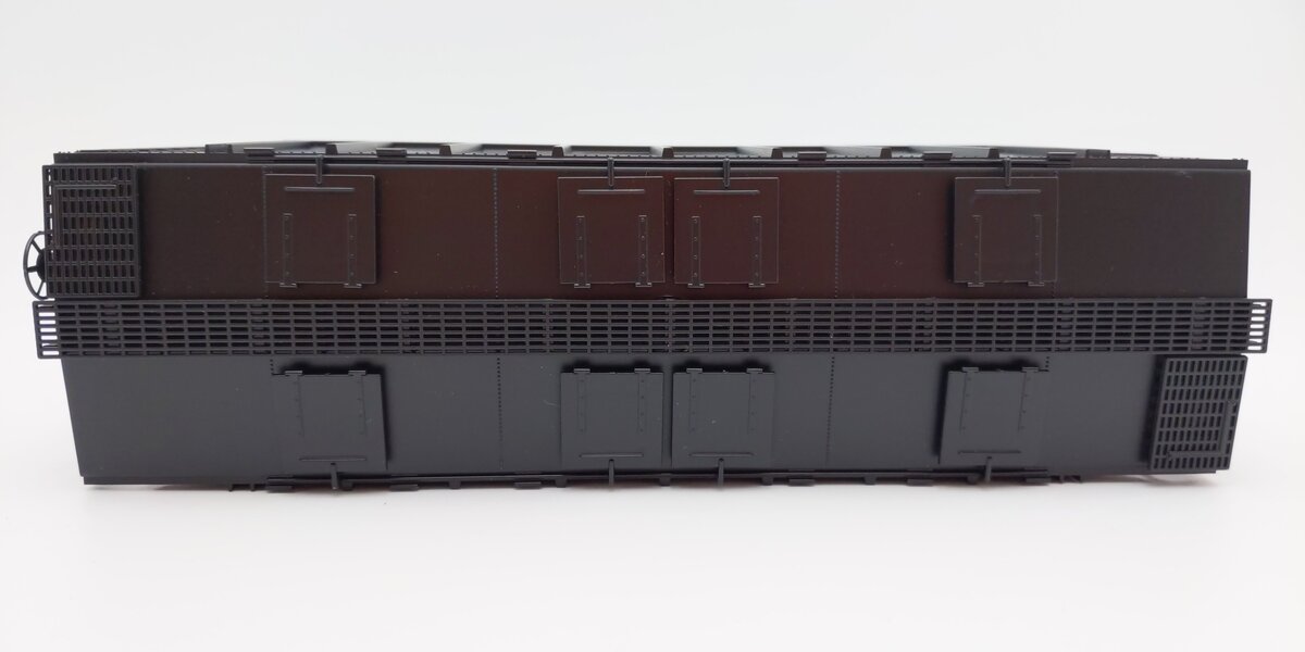 Weaver U19001S O Scale Chesapeake & Ohio AC-2 Covered Hopper (2-Rail) EX/Box