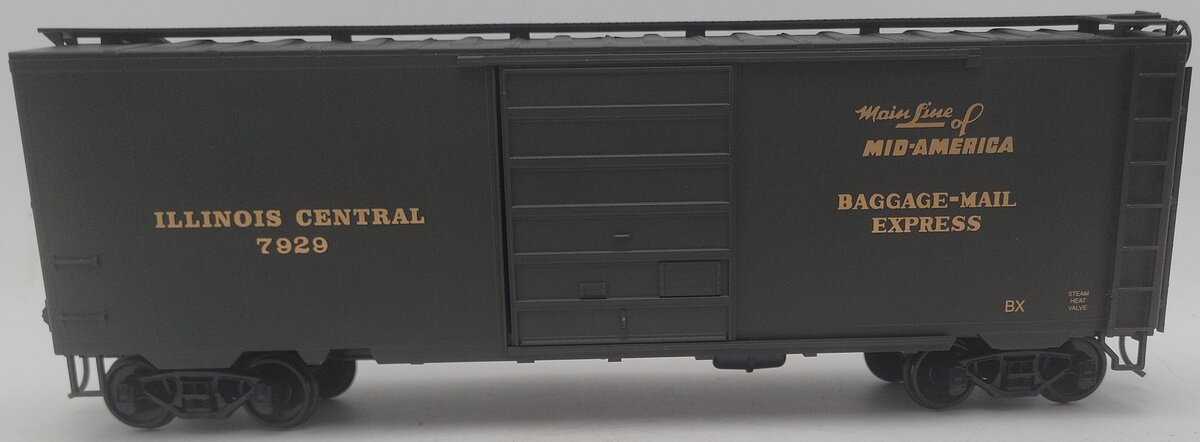 Weaver O Gauge Illinois Central 2-Rail Boxcar #7929 EX/Box