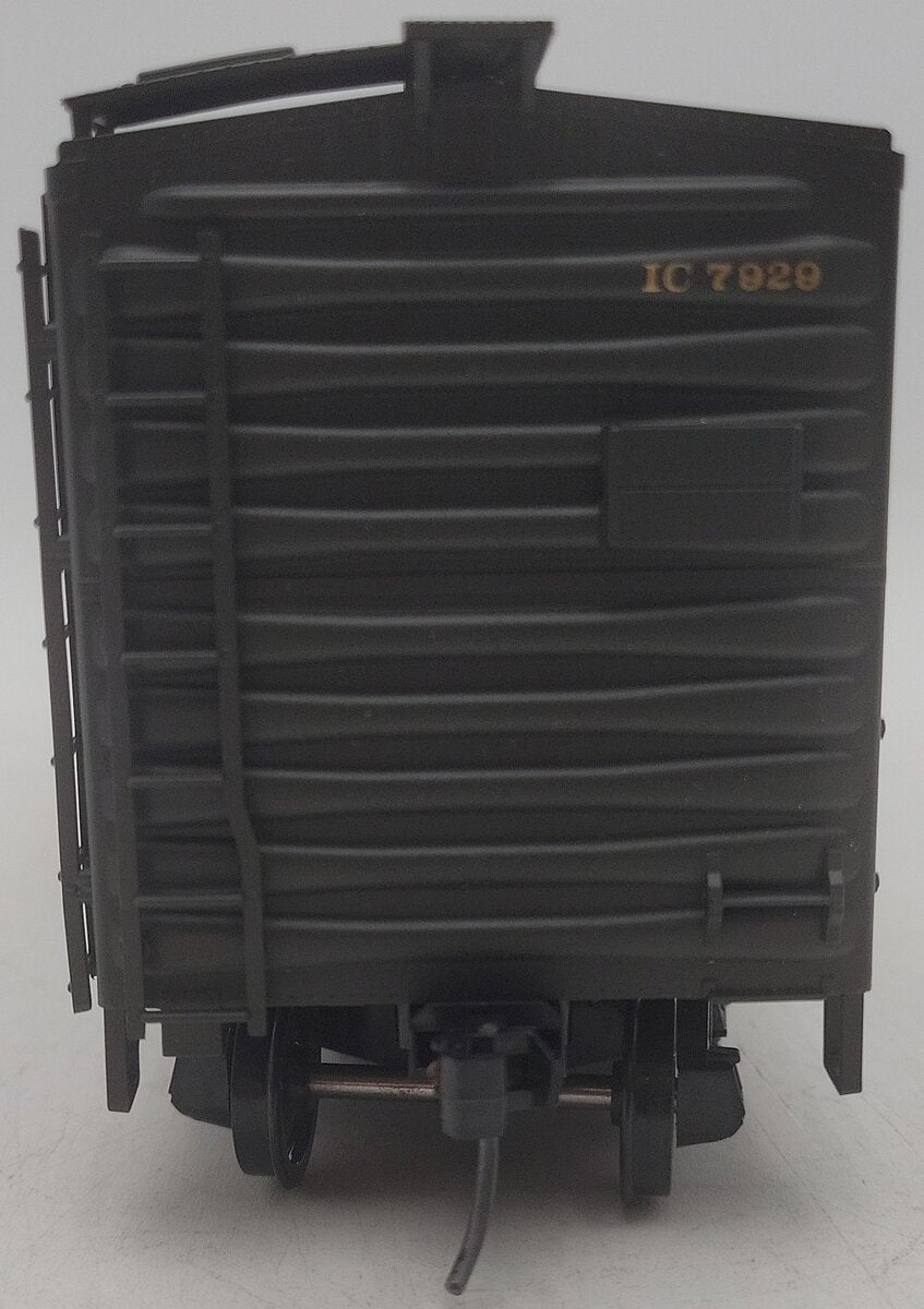 Weaver O Gauge Illinois Central 2-Rail Boxcar #7929 EX/Box