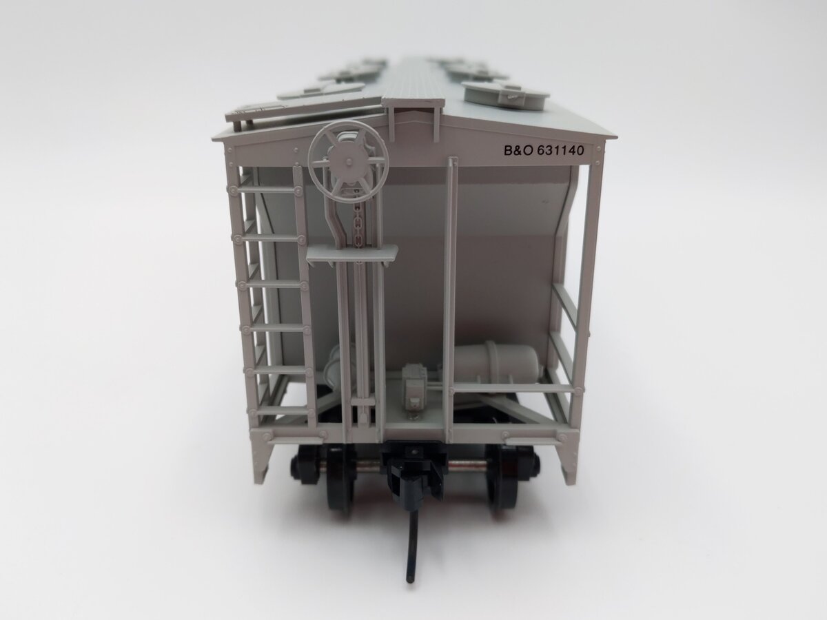 Weaver O Scale Baltimore & Ohio PS-2 Covered Hopper #631140 (2-Rail) EX/Box