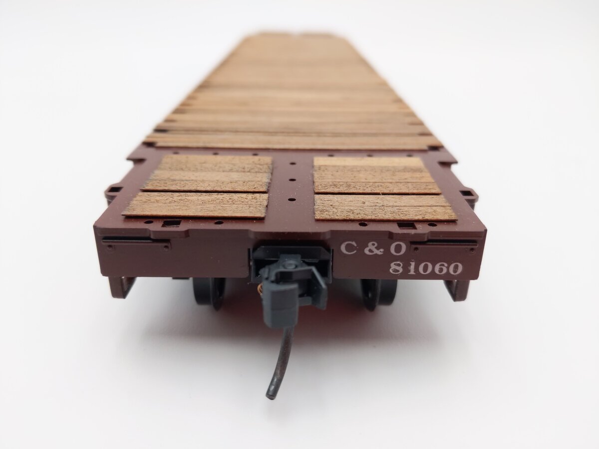 Weaver 4050 Custom O Scale Chesapeake & Ohio 50' Flat Car #81060 (2-Rail) EX/Box