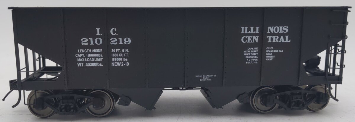 InterMountain 25416S-04 O Gauge Illinois Central 2-Rail Hopper Car #210219 VG/Box
