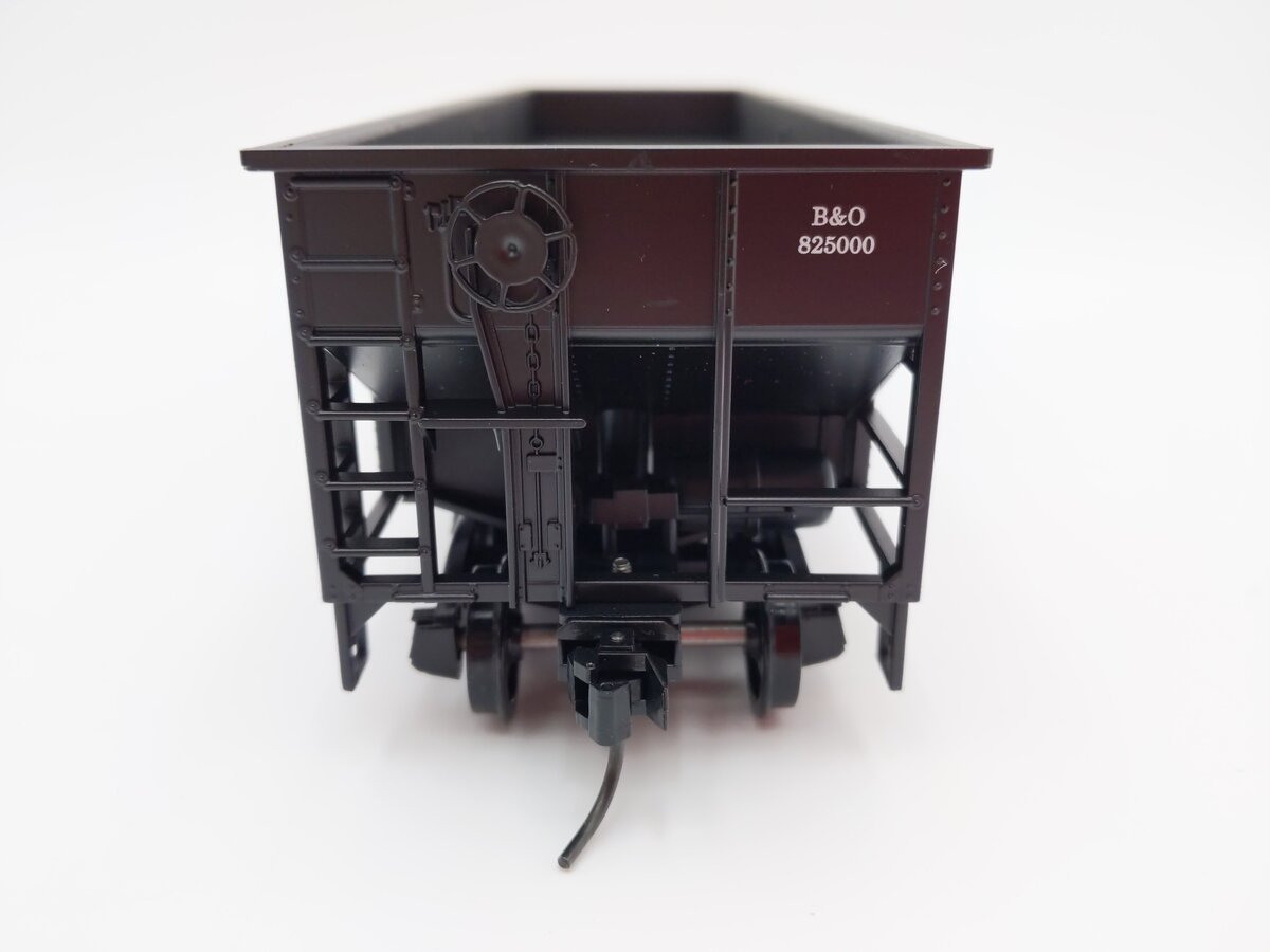 Weaver O Scale Baltimore & Ohio 2 Bay Offset Hopper #825000 (2-Rail) EX/Box