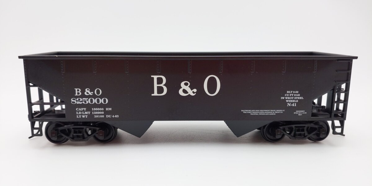 Weaver O Scale Baltimore & Ohio 2 Bay Offset Hopper #825000 (2-Rail) EX/Box