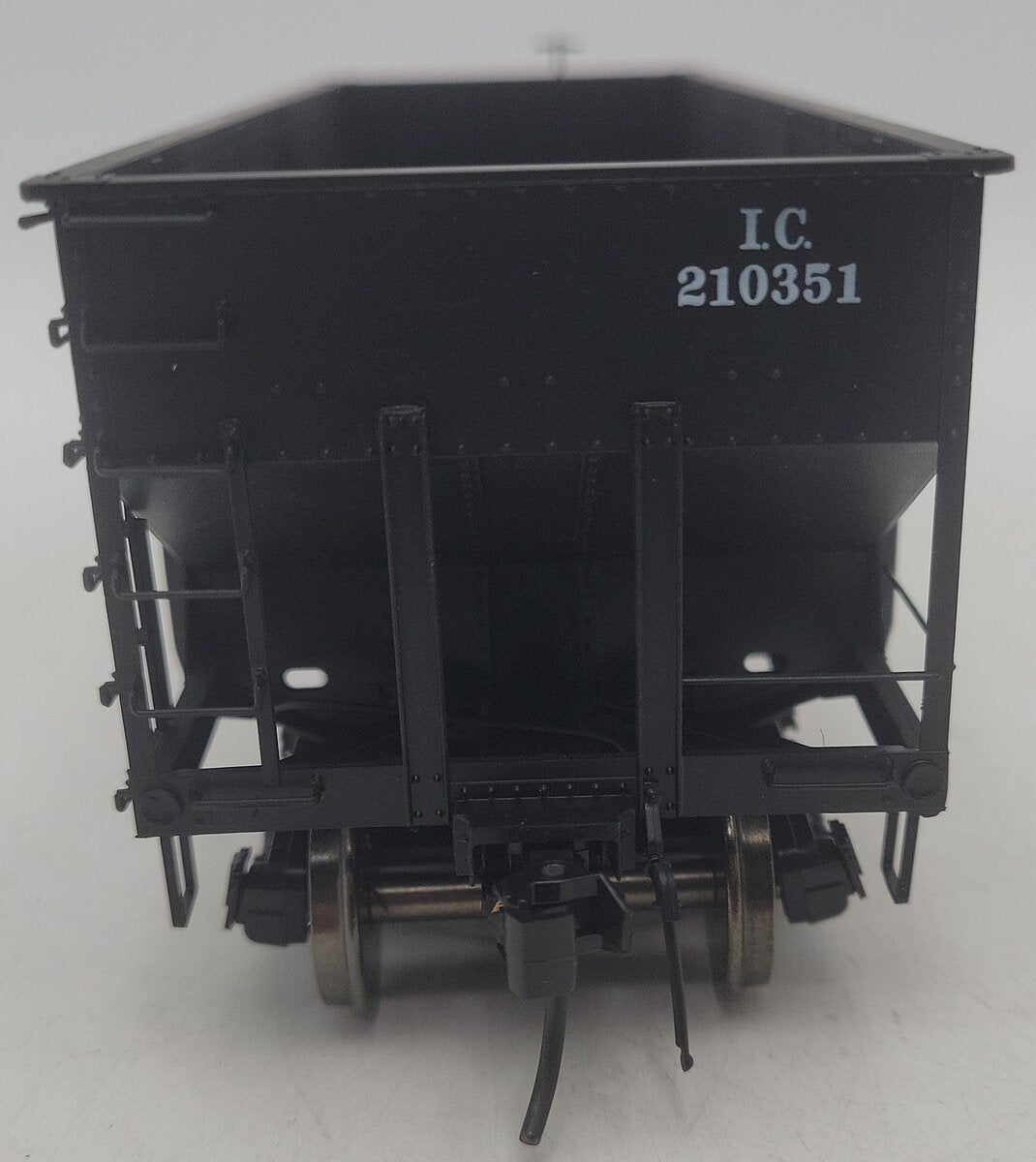 InterMountain 25416S-05 O Gauge Illinois Central 2-Rail Hopper Car #210351 EX/Box