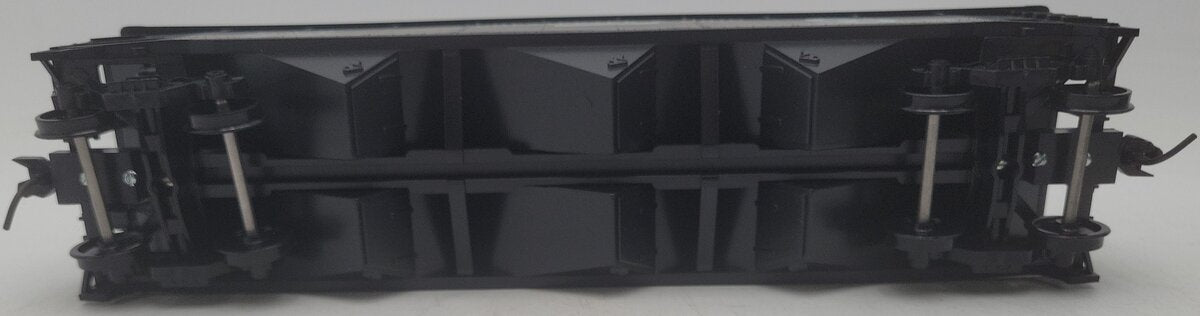 Weaver U3810 O Scale Chesapeake & Ohio Hopper Car #79008 (2-Rail) EX/Box