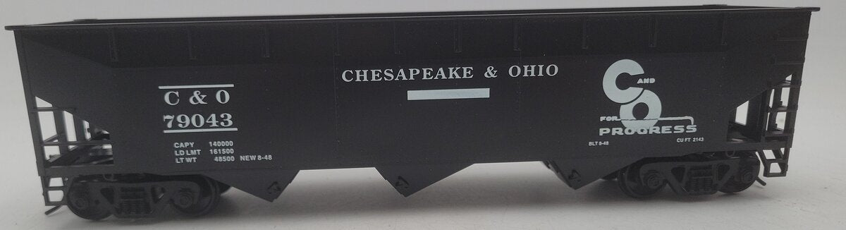 Weaver U3810 O Scale Chesapeake & Ohio Hopper Car #79043 - 2 Rail EX/Box