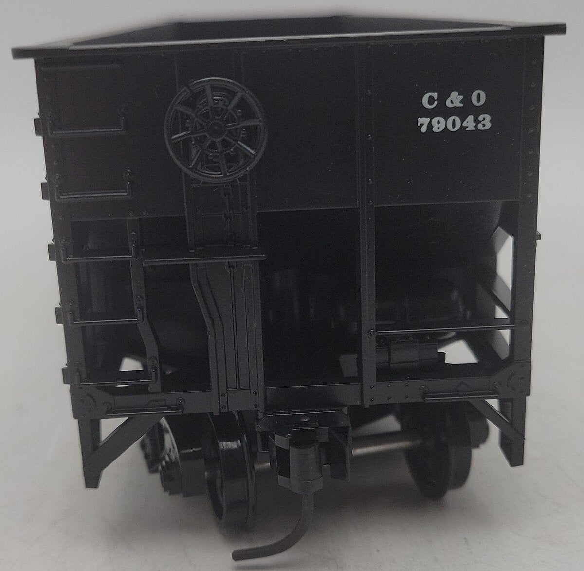 Weaver U3810 O Scale Chesapeake & Ohio Hopper Car #79043 - 2 Rail EX/Box
