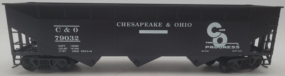 Weaver U3810 O Scale Chesapeake & Ohio Hopper Car #79032 - 2 Rail EX/Box