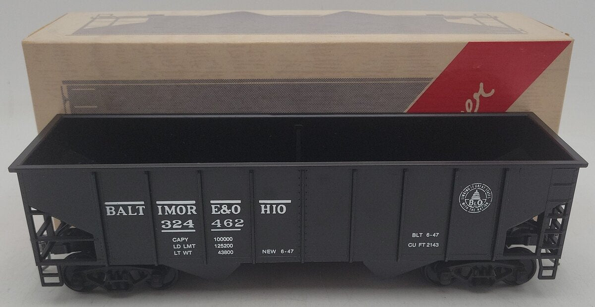 Weaver 962 O Scale Baltimore & Ohio Hopper Car #324462 (2-Rail) EX/Box