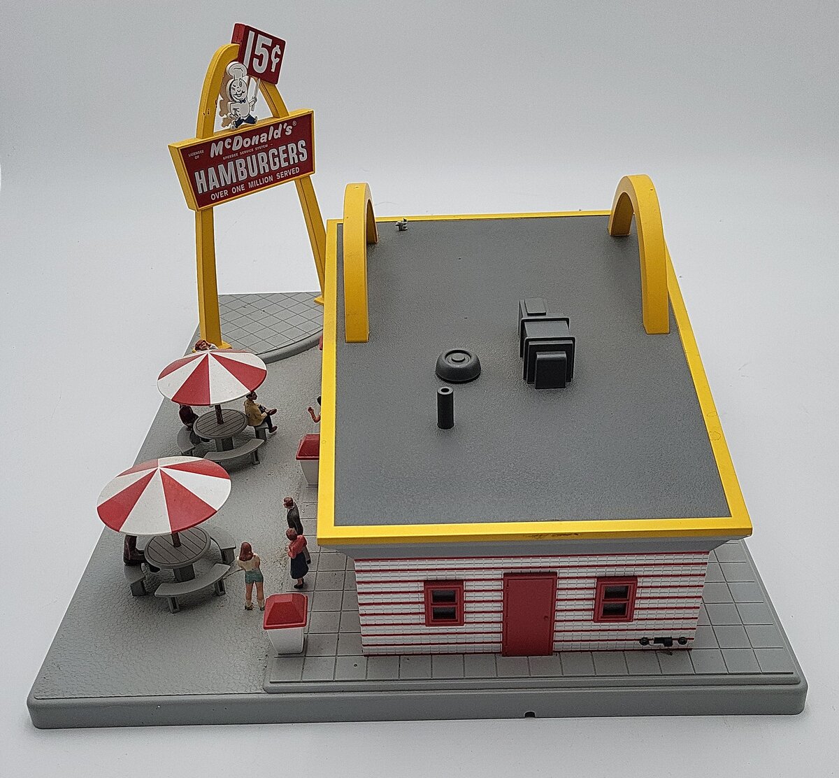 MTH 30-9034 O Original McDonald's Restaurant EX/Box
