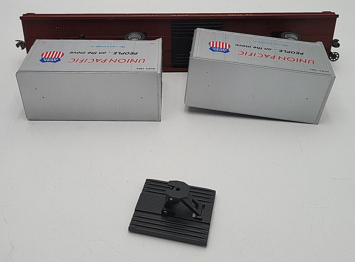 MTH 20-98107 O Scale Union Pacific Flatcar w/2 Short Trailers #57256 2-Rail EX/Box