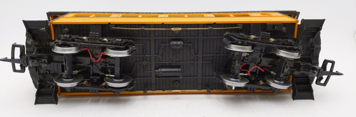 Aristo-Craft 31004 D&RGW Illuminated Passenger Coach (Metal Wheels) EX/Box