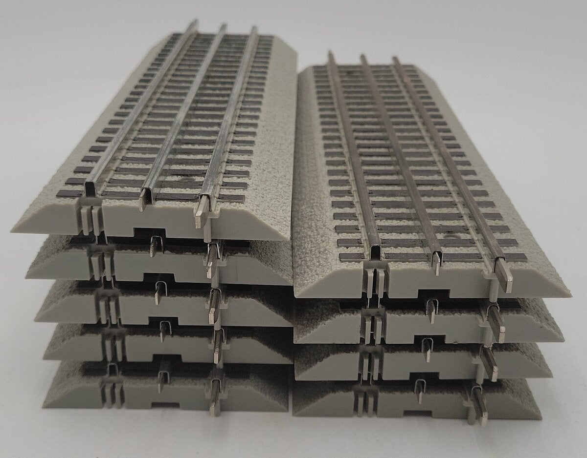 Lionel 6-12014 O Gauge FasTrack 10" Straight Track (9) EX