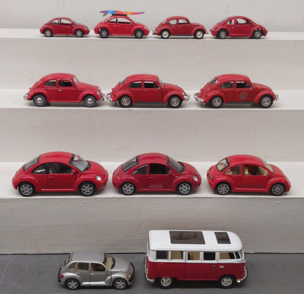 Welly Diecast, New-Ray, Sunnyside & Other Assorted Die-Cast Vehicles [12] EX