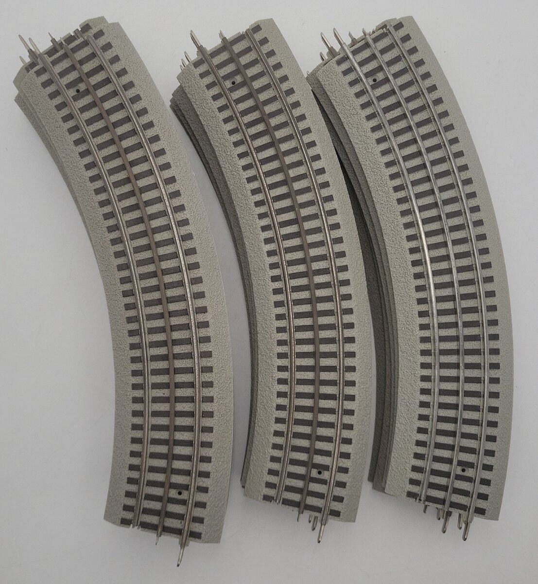 Lionel 6-12015 FasTrack O36 45-Degree Curved Track Sections (16) EX