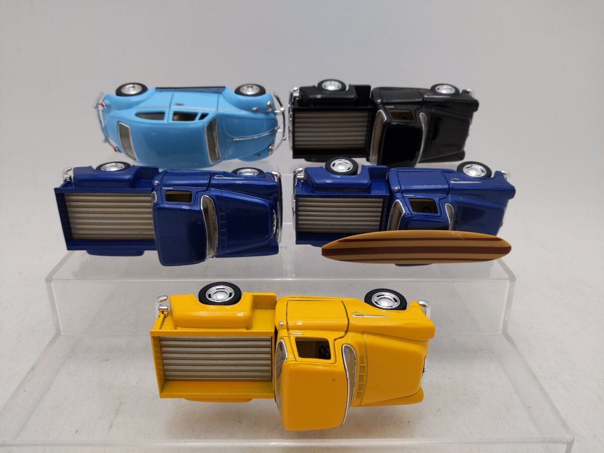 Kinsmart 1:32 Scale Assorted Cars [5] EX