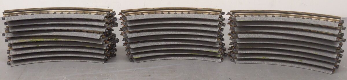 MTH 40-1002 RealTrax O31 Curved Track [27] VG/Box