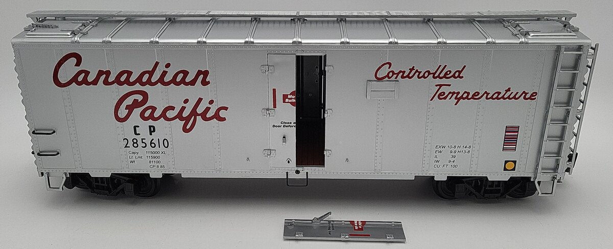 Aristo-Craft ART-46800A G Scale Canadian Pacific Reefer Car #285610 EX/Box
