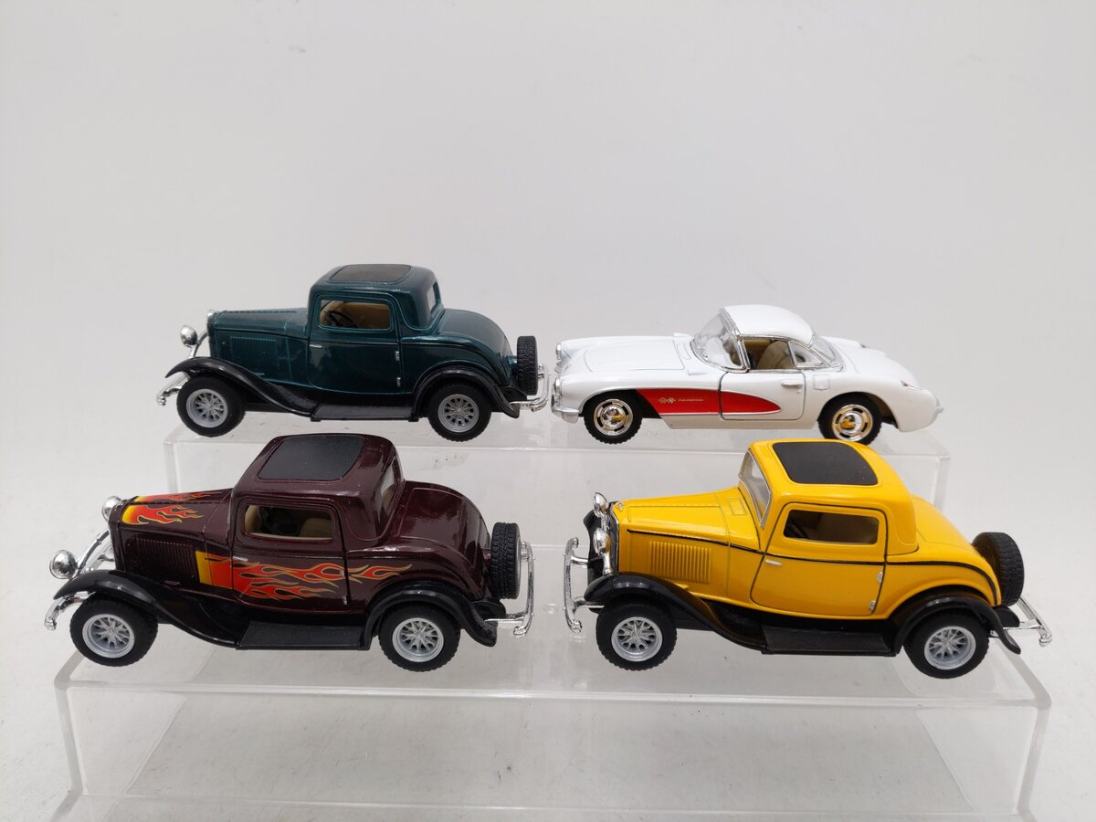 Kinsmart 1:34 Scale Assorted Cars [4] EX