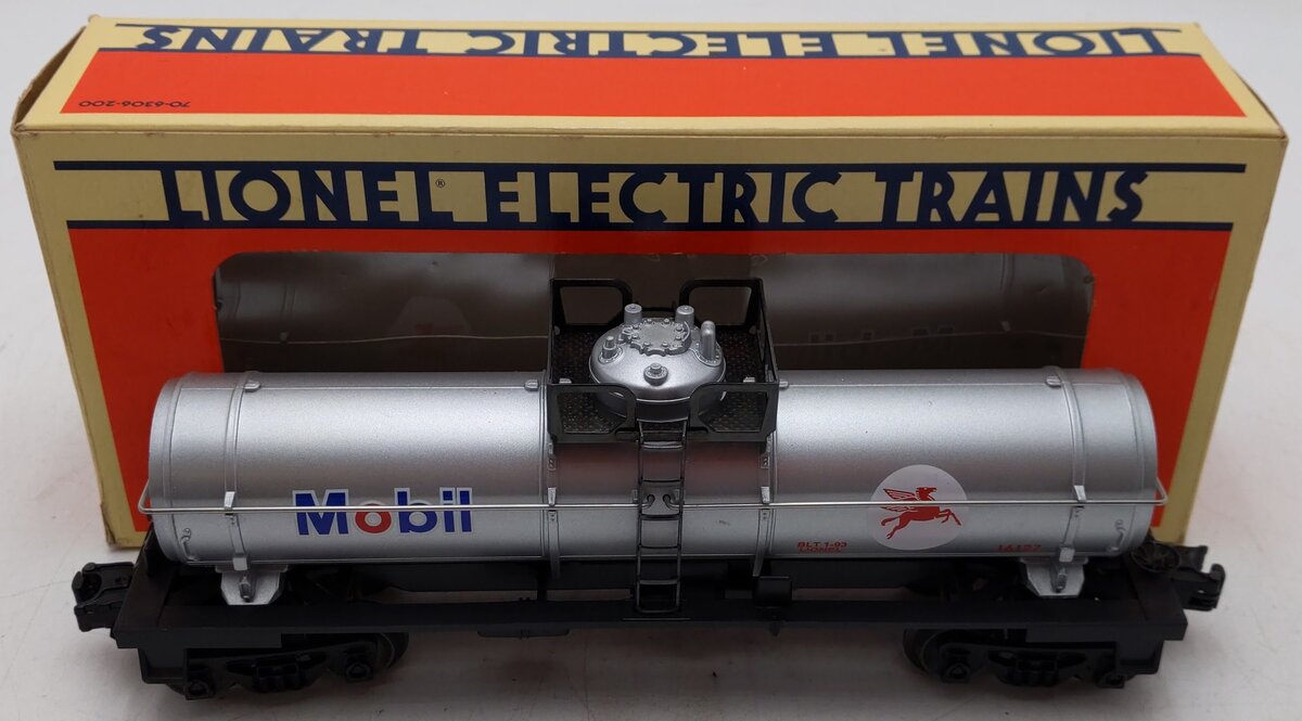 Lionel 6-16127 O Gauge Mobil Oil Corporation Single-Dome Tank Car EX/Box