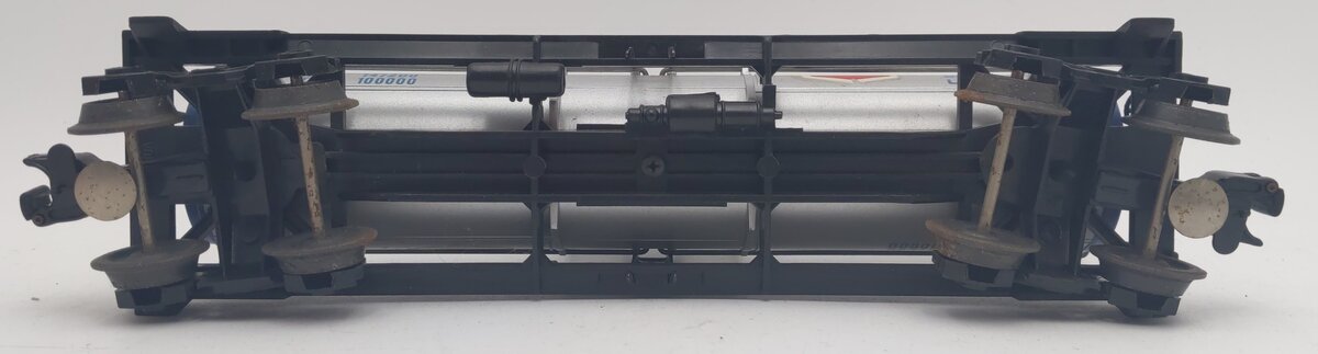Lionel 6-9153 O Gauge Chevron Single Dome Tank Car VG/Box