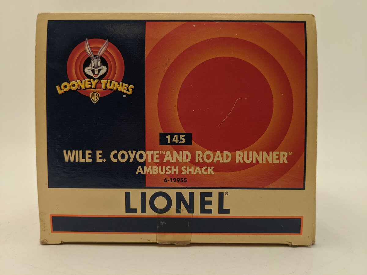 Lionel 6-12955  O Gauge Road Runner & Wile E. Coyote Ambush Shack VG/Box